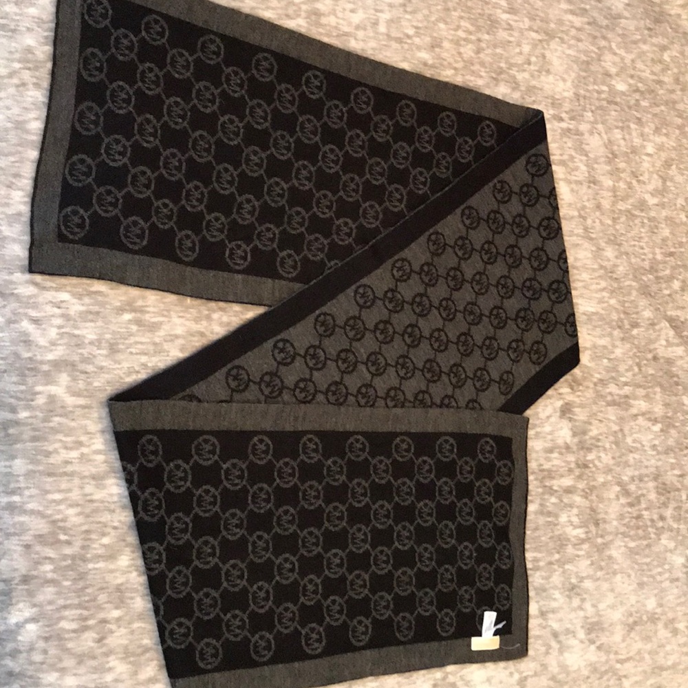 Michael Kors Scarf